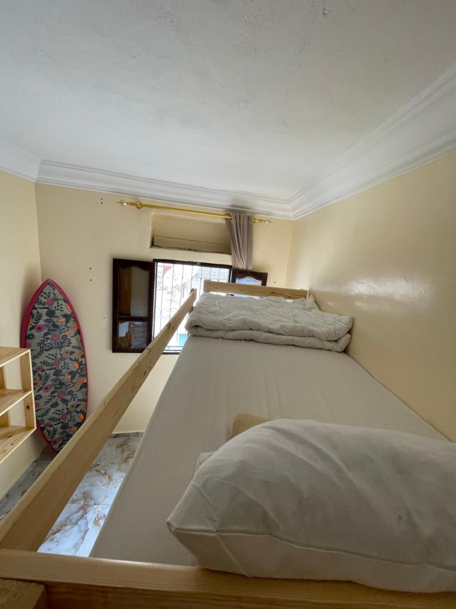 Yasurf Guesthouse Тагазут Екстериор снимка