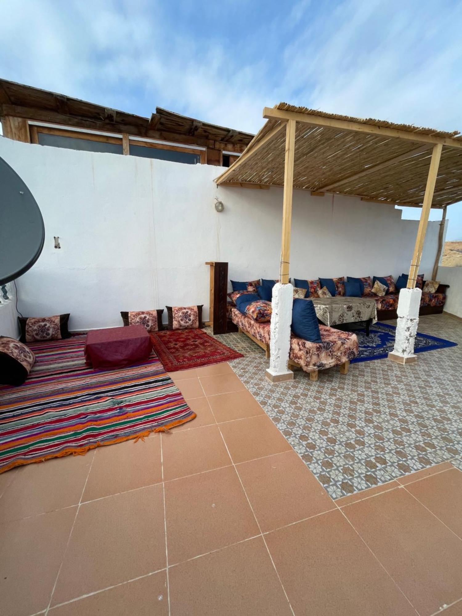 Yasurf Guesthouse Тагазут Екстериор снимка