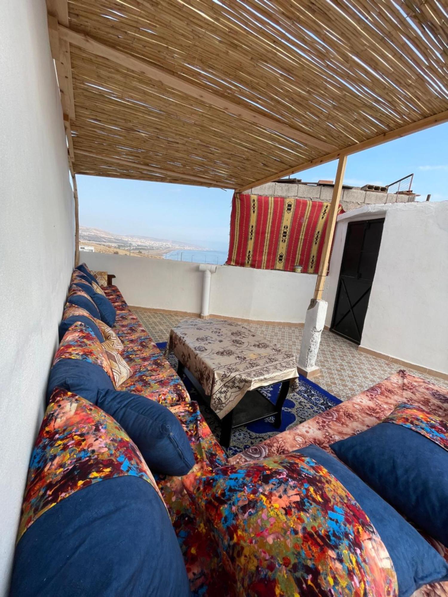 Yasurf Guesthouse Тагазут Екстериор снимка